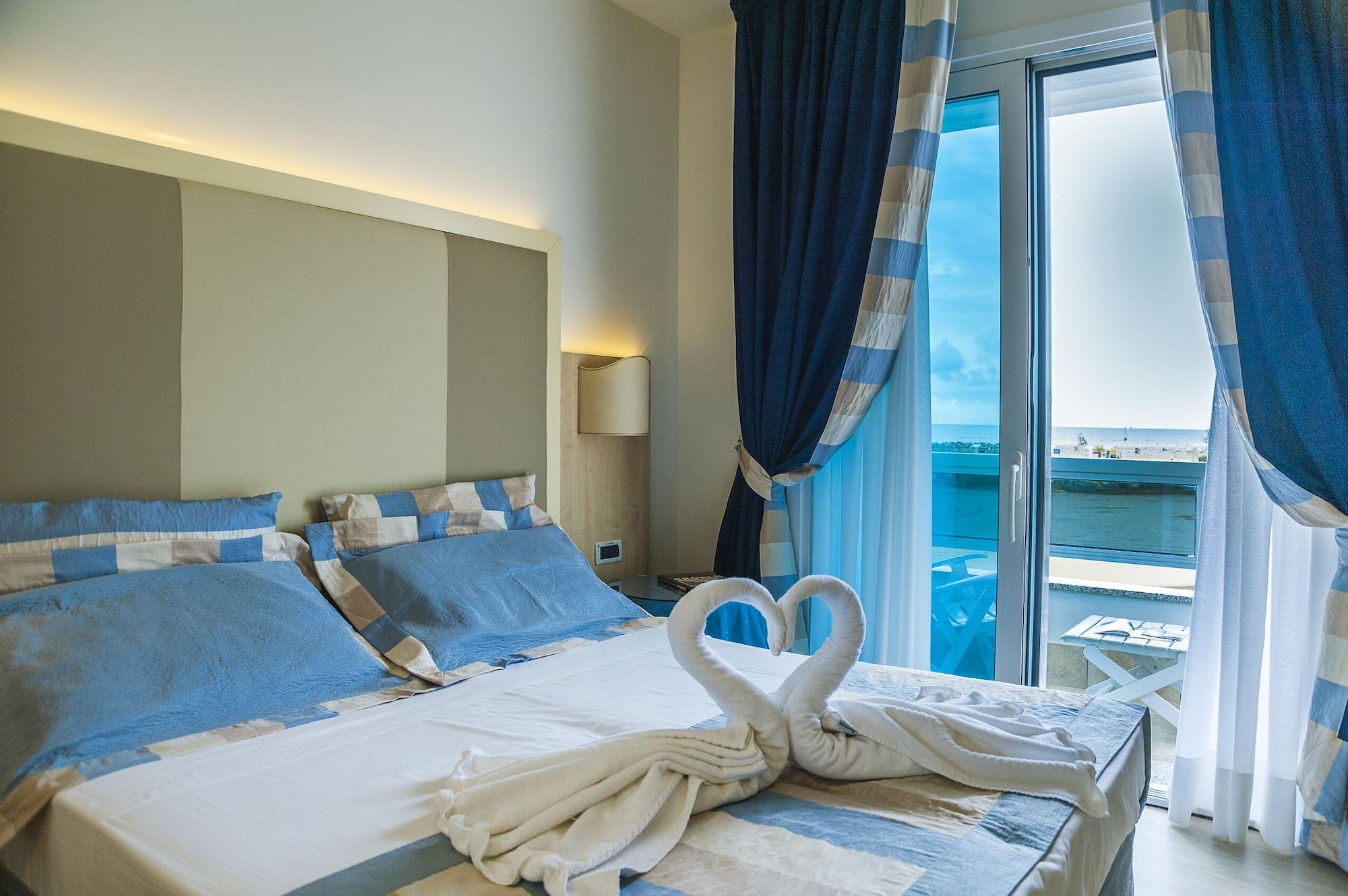 Hotel Panoramic Каорле Экстерьер фото