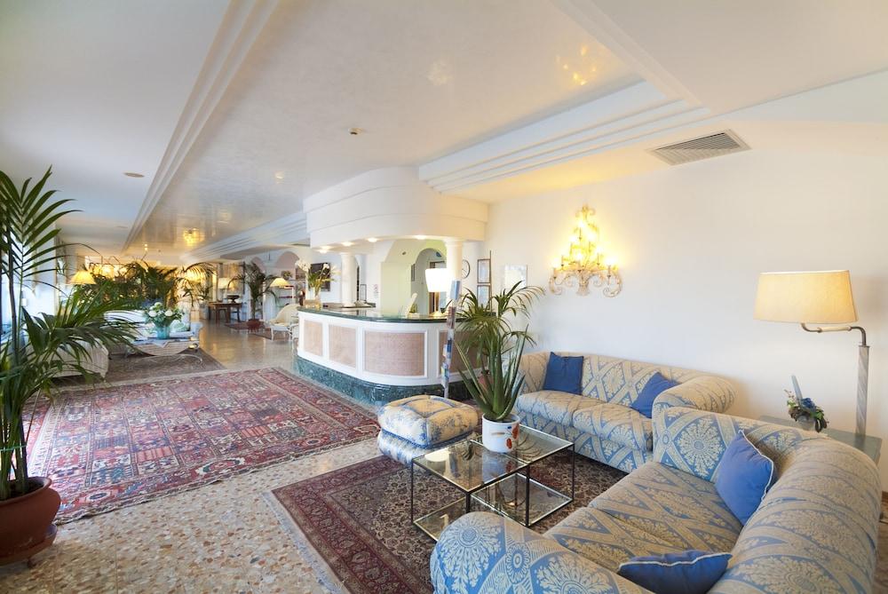 Hotel Panoramic Каорле Экстерьер фото