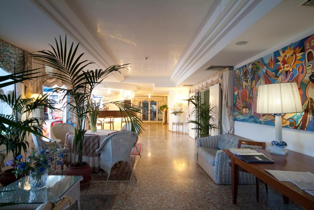Hotel Panoramic Каорле Экстерьер фото